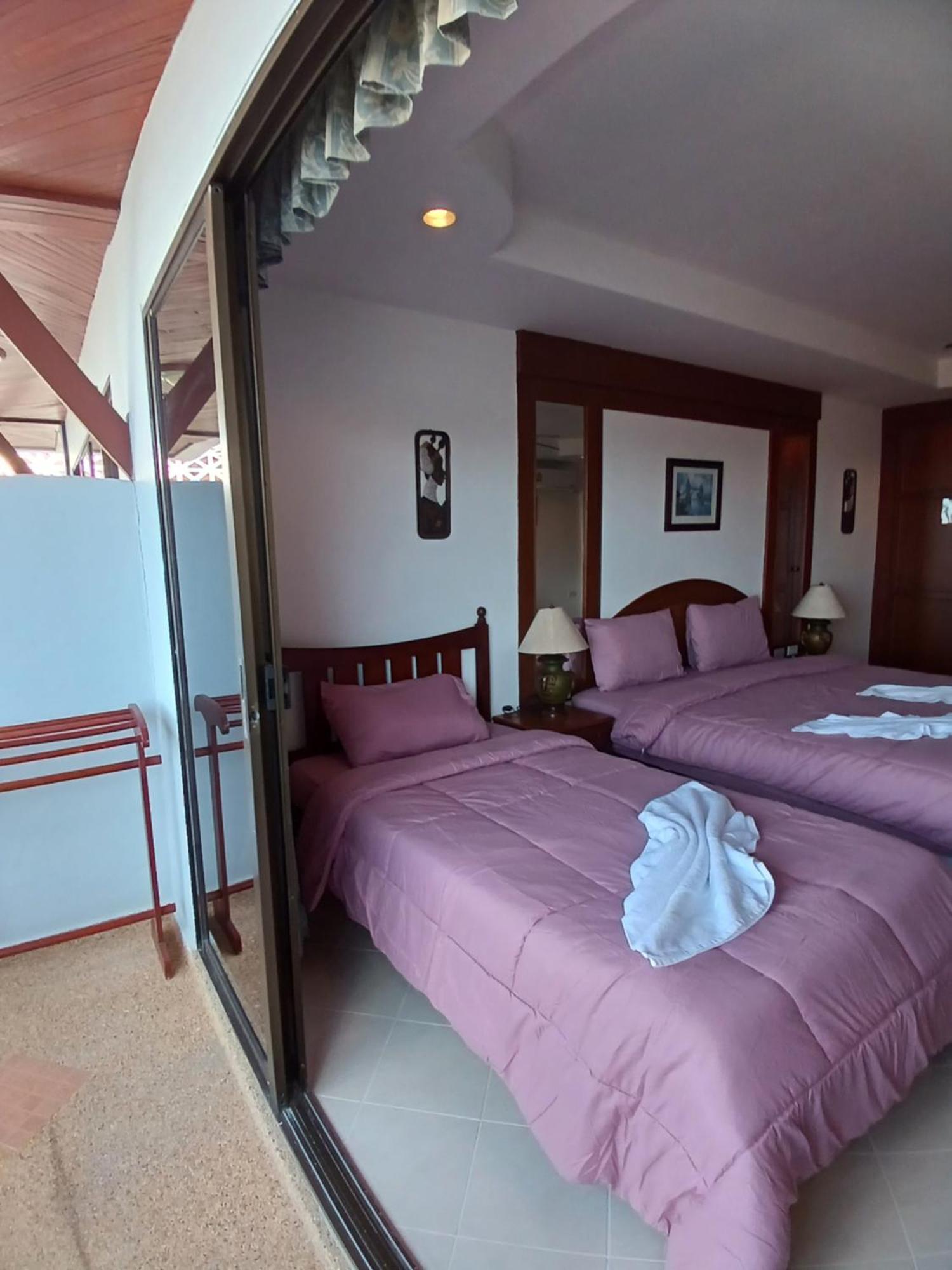 Aksarai Hotel Patong المظهر الخارجي الصورة
