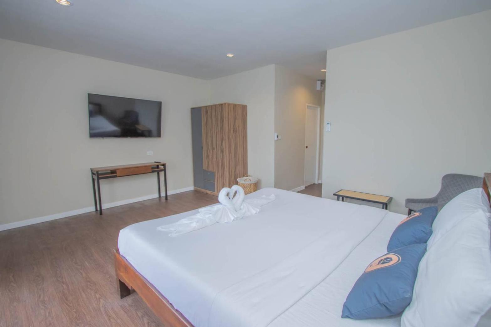 Aksarai Hotel Patong المظهر الخارجي الصورة